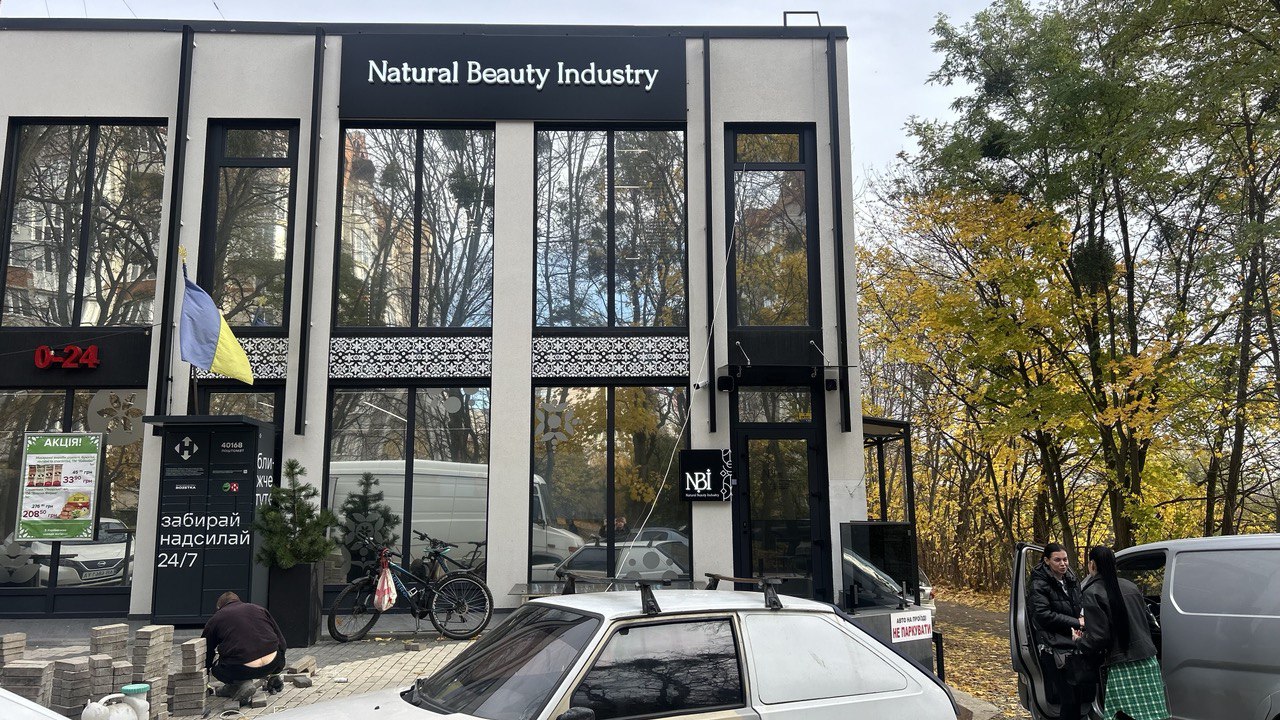 Кейс по виготовленню зовнішньої реклами NBI
